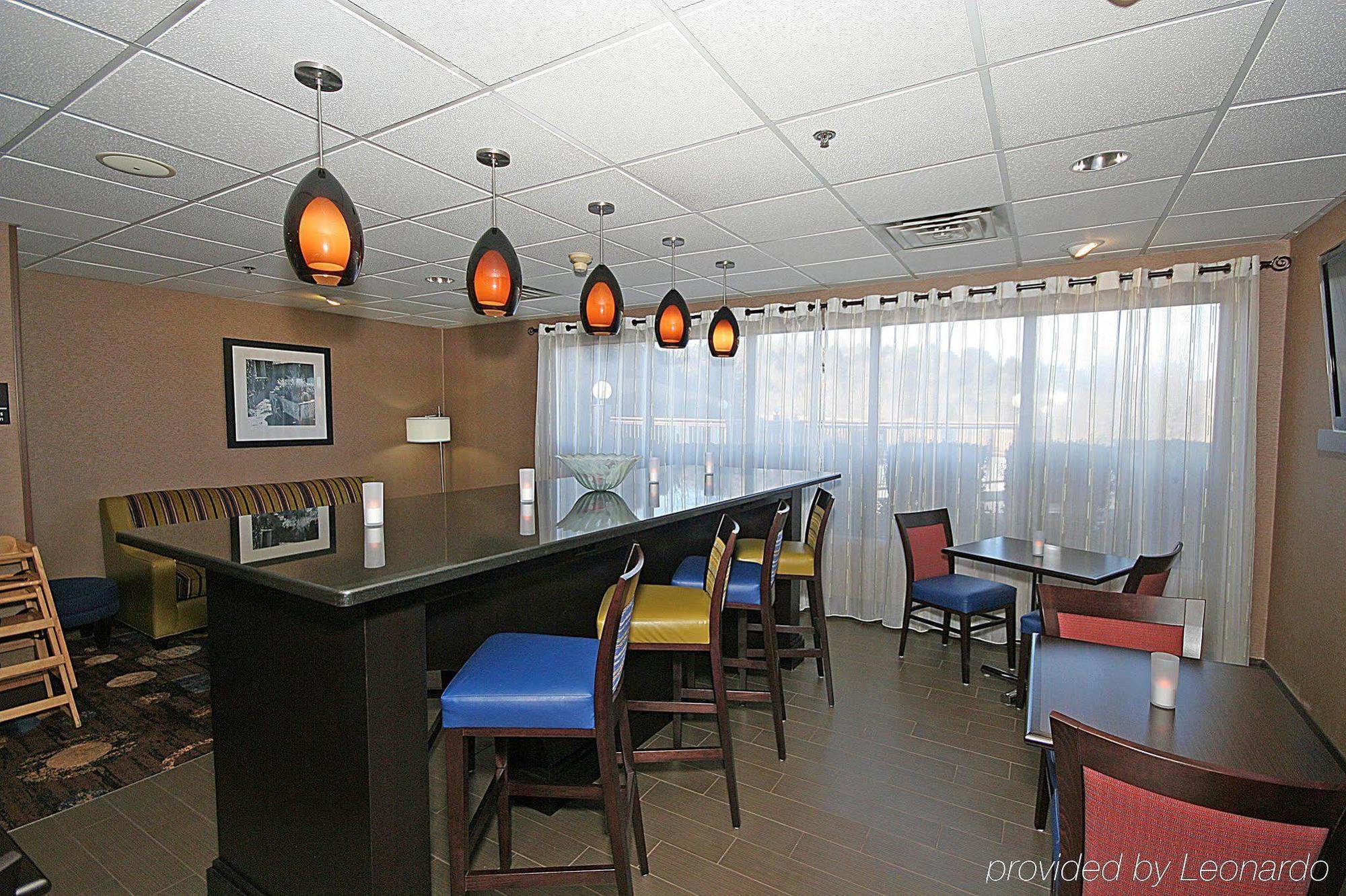 Hampton Inn Ft. Chiswell-Max Meadows Restaurant photo